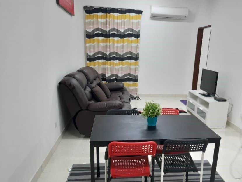 Afnan Homestay At Semenyih, Ascotte Boulevard Εξωτερικό φωτογραφία